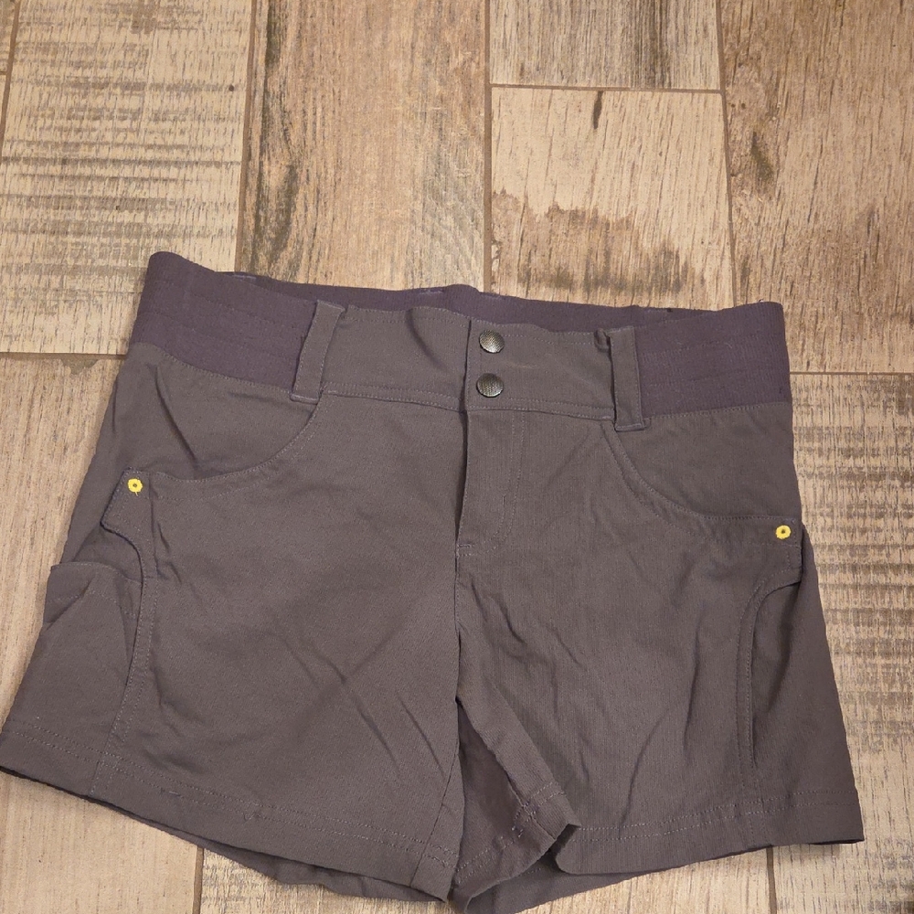 Title Nine Women's High Waist Grey Shorts